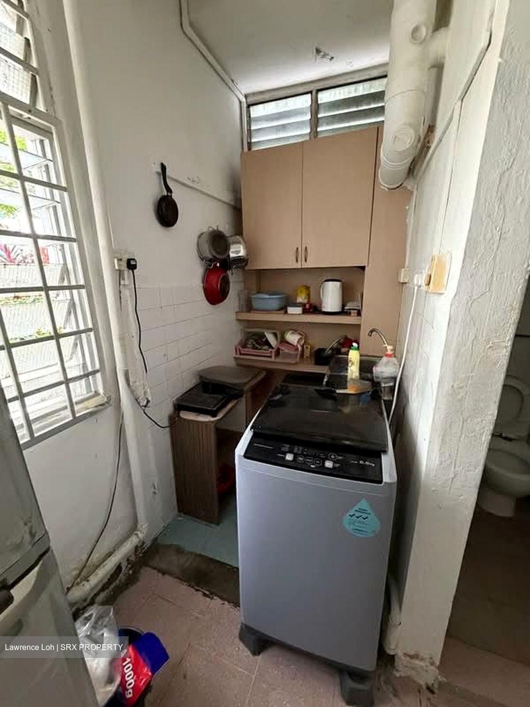 Ang Mo Kio Avenue 1 (D20), Shop House #572118251